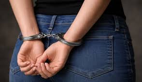 Κορωπί: Χειροπέδες σε influencer