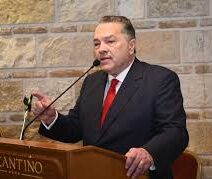 «Η ιδεολογική θολερότητα της Δημοτικής Αρχής Πατρέων» 18 «Η ιδεολογική θολερότητα της Δημοτικής Αρχής Πατρέων»