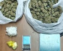 Ναύπακτος: Είχαν πάνω τους χασίς και κοκαΐνη 18 Ναύπακτος: Είχαν πάνω τους χασίς και κοκαΐνη