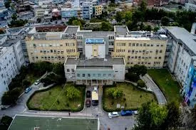 Κρατικό Νίκαιας: Άνδρας απειλούσε πολίτες με όπλο