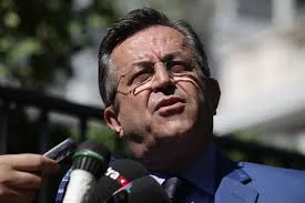 «Η ΔΕΥΑΠ δεν ανήκει ούτε σε μηχανισμούς ούτε σε εργολάβους»