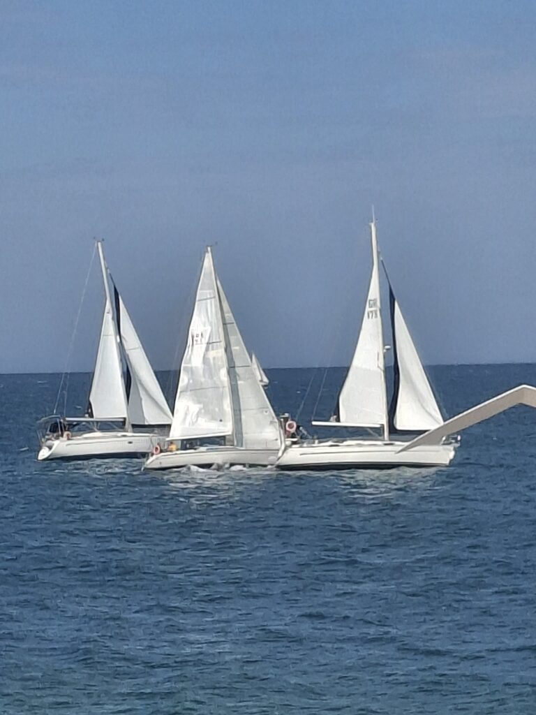 Ο ΙΟΠ στον Ιστιοπλοϊκό αγώνα Ανοικτής Θαλάσσης «Θυσίας» ΦΩΤΟ