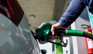 Νέα άνοδος στα καύσιμα: Τι έρχεται στις αντλίες