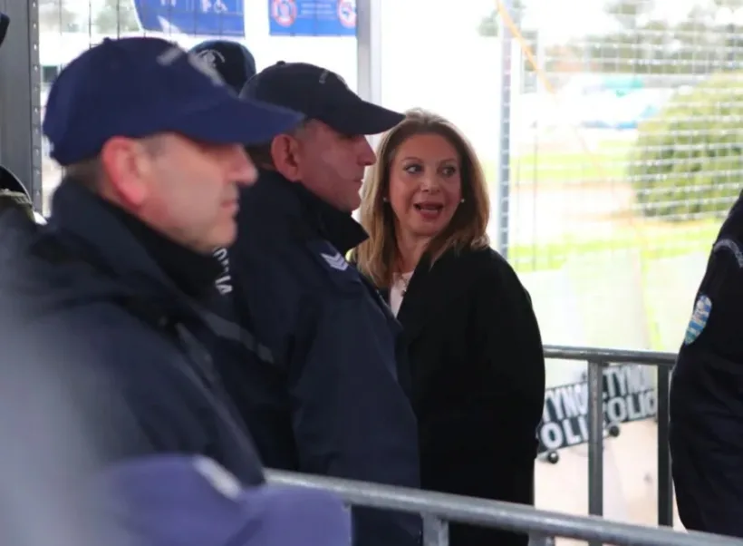 Διακοπή στη δίκη των Τεμπών: Ενταση με Καρυστιανού - Κωνσταντοπούλου, επεισόδιο με Ρούτσι ΦΩΤΟ - ΒΙΝΤΕΟ