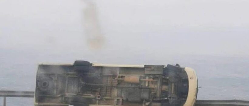 Σφακιά: Ανετράπη λεωφορείο, αναφορές πως το «σήκωσαν» οι θυελλώδεις άνεμοι ΦΩΤΟ