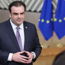 Πιερρακάκης: Η Ελλάδα μειώνει το χρέος και ανεβάζει ταχύτητα στις επενδύσεις