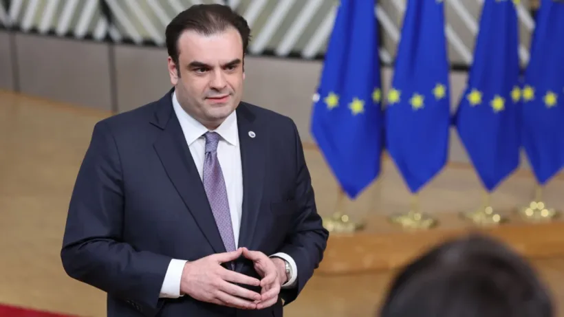 Πιερρακάκης: Η Ελλάδα μειώνει το χρέος και ανεβάζει ταχύτητα στις επενδύσεις