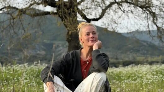 Στο χωριό της στην Αιτωλοακαρνανία Πάσχα για τη Ζέτα Μακρυπούλια ΦΩΤΟ