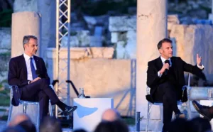 Ο Μακρόν σε Μητσοτάκη: «Αν η κυριαρχία σας απειλείται, κάντε ό,τι χρειάζεται, θα είμαστε εδώ για εσάς»
