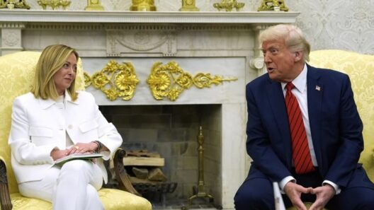 Μελόνι: Απαράδεκτες οι δηλώσεις του Ντόναλντ Τραμπ για τον Πάπα Λέοντα