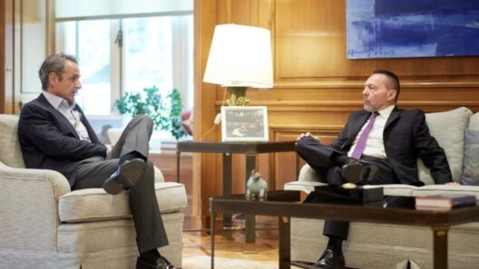 Η Κυβέρνηση προτείνει ανανέωση θητείας Στουρνάρα στην ΤτΕ