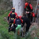Βόλος: Δραματική διάσωση άνδρα σε χαράδρα