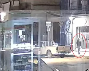 Αποκαλυπτικό βίντεο από την επίθεση με νέφτι σε 38χρονη στη Κόρινθο - «Έχει πάθει μεγάλη ζημιά»