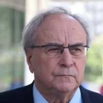 Η Ενωση Δικαστών και Εισαγγελέων μιλά για «παραλήρημα Κωνσταντόπουλου» - Σκληρή ανακοίνωση για την «Αγία οικογένεια»