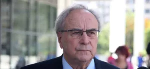 Η Ενωση Δικαστών και Εισαγγελέων μιλά για «παραλήρημα Κωνσταντόπουλου» - Σκληρή ανακοίνωση για την «Αγία οικογένεια»