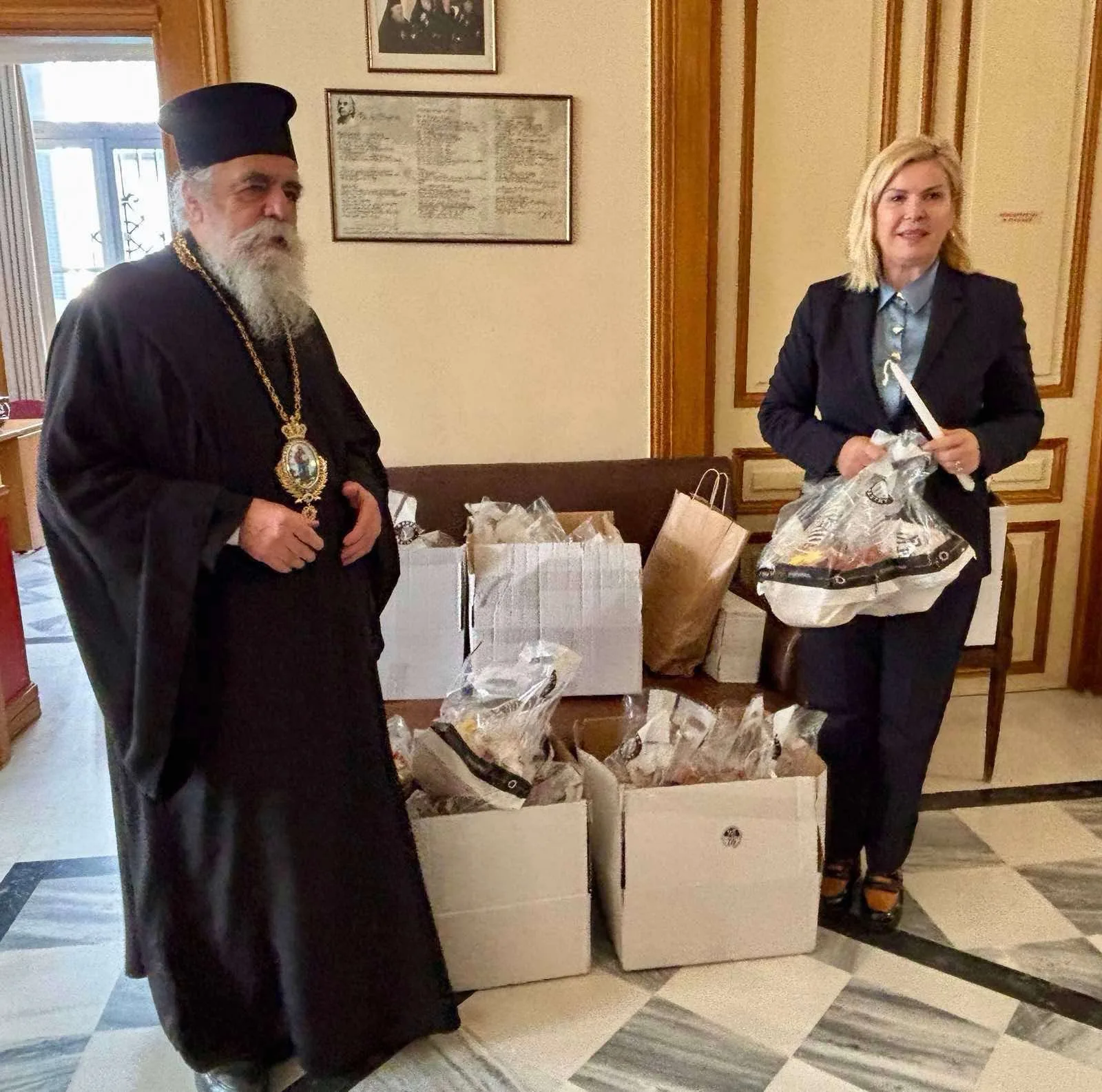 Στήριξη και μήνυμα αλληλεγγύης από την Αντιπεριφέρεια Κοινωνικής Πολιτικής και Οικογένειας σε συνεργασία με τις Ιερές Μητροπόλεις ΦΩΤΟ