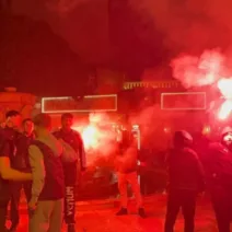 Ηράκλειο: Ξεχύθηκαν στους δρόμους οι Κρητικοί - Ο ΟΦΗ κατέκτησε το δεύτερο Κύπελλο Ελλάδας στην ιστορία του ΒΙΝΤΕΟ-ΦΩΤΟ