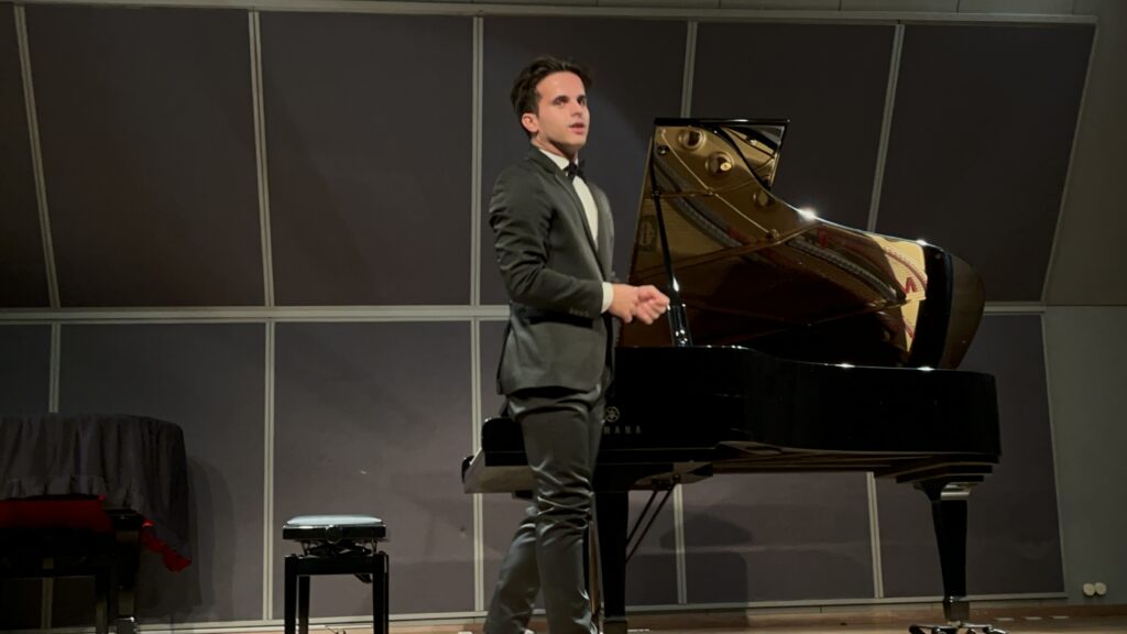 Συναυλία στη Φιλαρμονική Πατρών με Γεωργιάδη καιΠαπακυριαζή ΦΩΤΟ