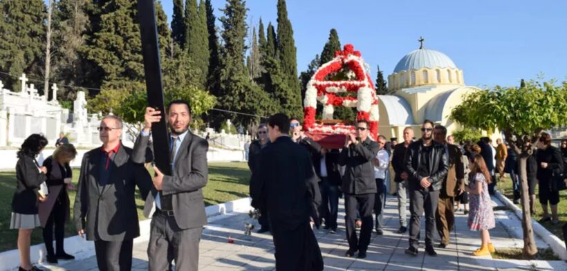 Πάτρα: Οι ώρες περιφοράς των Επιταφιών στα Δημοτικά Κοιμητήρια