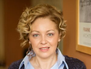 «Η πολιτική έχει γυναικείο πρόσημο - Από το περιθώριο στα Κέντρα Λήψης Αποφάσεων»