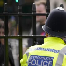 Λονδίνο: Συναγερμός για ύποπτα αντικείμενα κοντά στην πρεσβεία του Ισραήλ