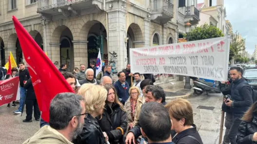 Αχαϊα: Ο ΣΥΡΙΖΑ στις απεργιακές συγκεντρώσεις για την Πρωτομαγιά