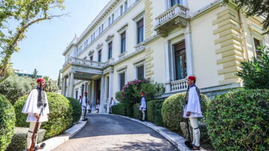 Κυβέρνηση: Σήμερα η ορκωμοσία των νέων μελών της