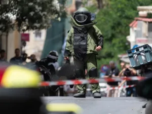 Ζωγράφου: Κινητοποίηση για χειροβομβίδα μέσα στην Πανεπιστημιούπολη