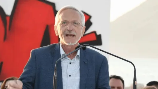 «Η κοροϊδία της πόλης με το τρένο έχει παρελθόν»