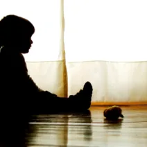 Ζευγάρι κακοποιούσε σεξουαλικά νήπια από 18 μηνών σε παιδικό σταθμό