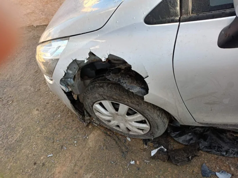 Σκύλος επιτέθηκε σε αυτοκίνητο και το «έφαγε»! ΦΩΤΟ 24 Σκύλος επιτέθηκε σε αυτοκίνητο και το «έφαγε»! ΦΩΤΟ