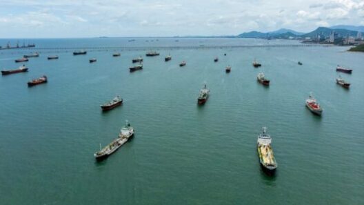 Πολεμικές αποζημιώσεις ζητά το Ιράν για άνοιγμα των Στενών του Ορμούζ