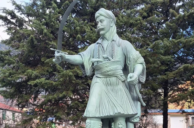 Μνημόσυνο για τον Αγωνιστή του 1821 Στριφτόμπολα, στην Κέρτεζη