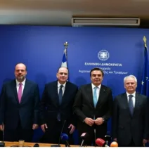 Σχοινάς: Δεσμεύομαι για πολλή δουλειά - Η δήλωση Τσιάρα για τον διάδοχο του 17 Σχοινάς: Δεσμεύομαι για πολλή δουλειά - Η δήλωση Τσιάρα για τον διάδοχο του