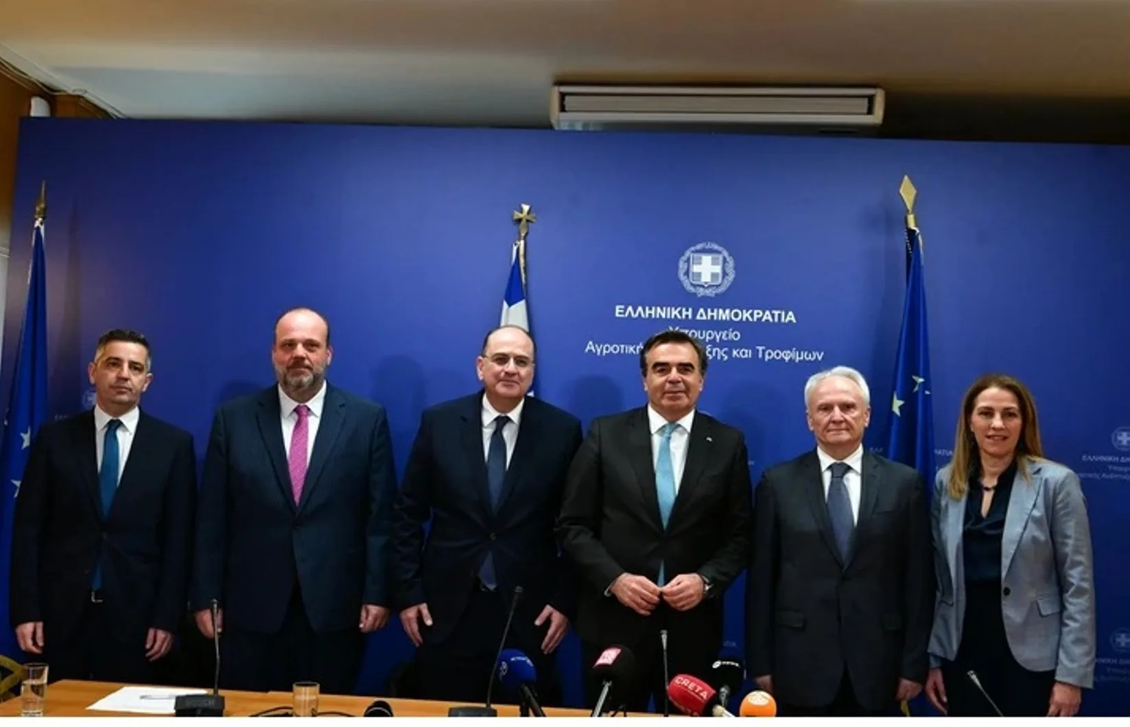 Σχοινάς: Δεσμεύομαι για πολλή δουλειά - Η δήλωση Τσιάρα για τον διάδοχο του 4 Σχοινάς: Δεσμεύομαι για πολλή δουλειά - Η δήλωση Τσιάρα για τον διάδοχο του