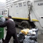 Θεσσαλονίκη: 46χρονος γλίτωσε την τελευταία στιγμή σε απορριμματοφόρο – Τον έσωσε η πρέσα που σταμάτησε