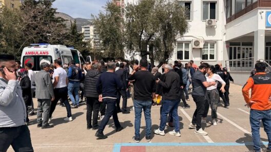 Τουρκία: Στους εννέα οι νεκροί από την ένοπλη επίθεση σε σχολείο - Ποιος είναι ο δράστης