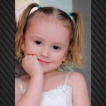 Ανείπωτος θρήνος στην κηδεία της 3χρονης στην Καβάλα ΦΩΤΟ