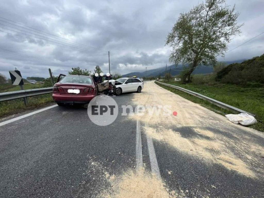 Θανατηφόρο τροχαίο Καβάλα: Στην αγκαλιά της μητέρα του στο μπροστινό κάθισμα το 3χρονο θύμα ΦΩΤΟ 26 Θανατηφόρο τροχαίο Καβάλα: Στην αγκαλιά της μητέρα του στο μπροστινό κάθισμα το 3χρονο θύμα ΦΩΤΟ