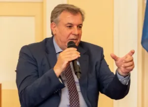 «Στρατηγική σκέψη, marketing, τεχνολογική κατανόηση και διαρκής προσαμογή τα απαραίτητα συστατικά»