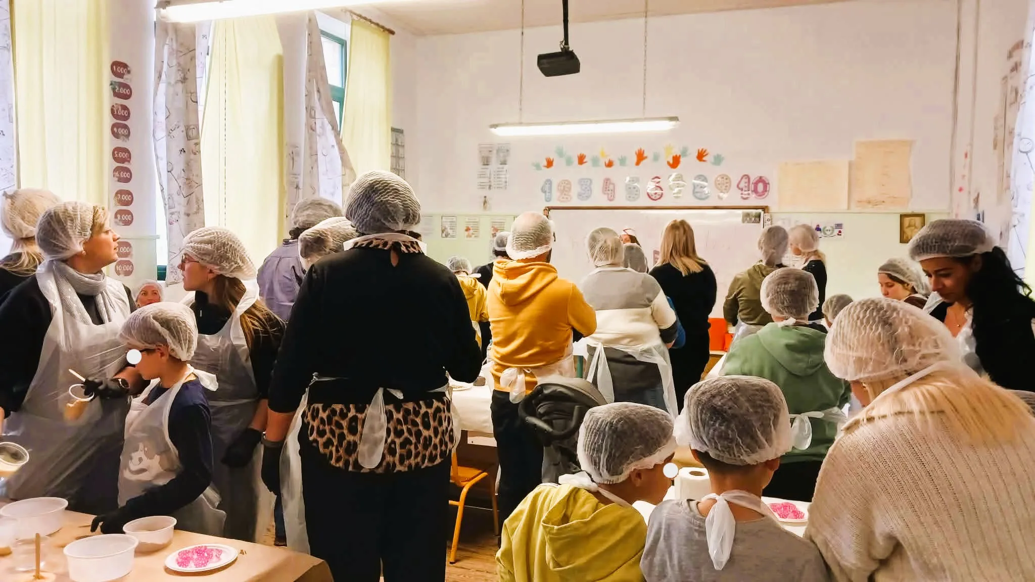 Bιωματικό εργαστήριο «Masterclass Ζαχαροπλαστικής» από την Εθελοντική Ομάδα Αιγίου «Διέξοδος» ΦΩΤΟ