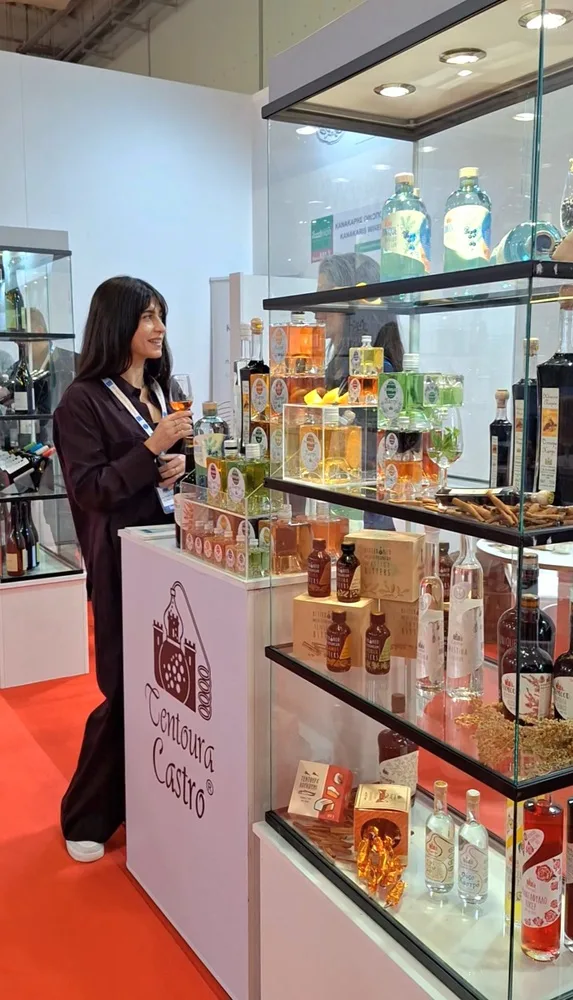 Η ποτοποιία ΤΕΝΤΟΥΡΑ ΚΑΣΤΡΟ – ΧΑΧΑΛΗΣ στην FOOD EXPO - ΟΕΝΟΤELIA 2026 με νέο προϊόν ΦΩΤΟ