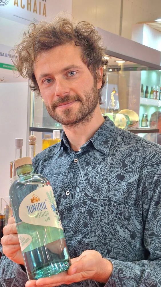 Η ποτοποιία ΤΕΝΤΟΥΡΑ ΚΑΣΤΡΟ – ΧΑΧΑΛΗΣ στην FOOD EXPO - ΟΕΝΟΤELIA 2026 με νέο προϊόν ΦΩΤΟ