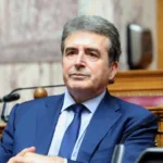 Επίθεση 89χρονου σε ΕΦΚΑ και Πρωτοδικείο: Τι απαντά ο Μιχάλης Χρυσοχοΐδης για τα κενά ασφαλείας