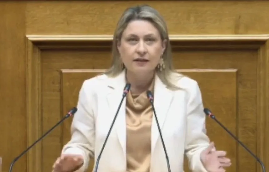 «Συγκρουόμαστε με το βαθύ Κράτος που ταλαιπωρεί τους πολίτες»