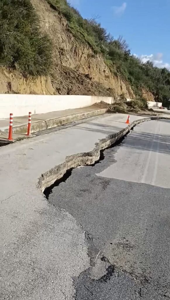 Αχαΐα-Ηλεία: Σοβαρά προβλήματα στο οδικό δίκτυο ΦΩΤΟ