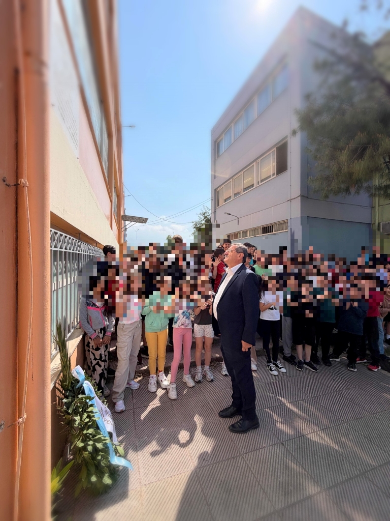 H Δημοτική Αρχή τίμησε τους αγωνιστές της 21ης Απρίλη στα στα ΔΣ και Δροσιάς ΦΩΤΟ