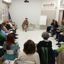 Καθημερινότητα με τη Μαγδαληνή Αγραφιώτη στην «Κοινοτοπία» ΦΩΤ0