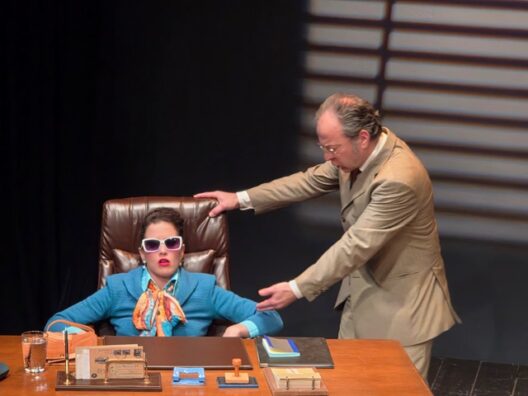 Η παράσταση «Μιλήστε Ελεύθερα» στο Επίκεντρο+ ΦΩΤΟ 39 Η παράσταση «Μιλήστε Ελεύθερα» στο Επίκεντρο+ ΦΩΤΟ