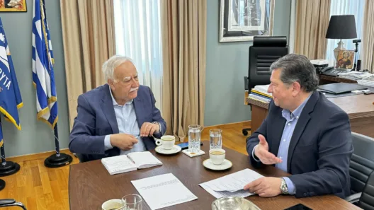 Καλάβρυτα: Συνεργασία Παπαδόπουλου-Παλούμπη για «λύση» με το τρενάκι